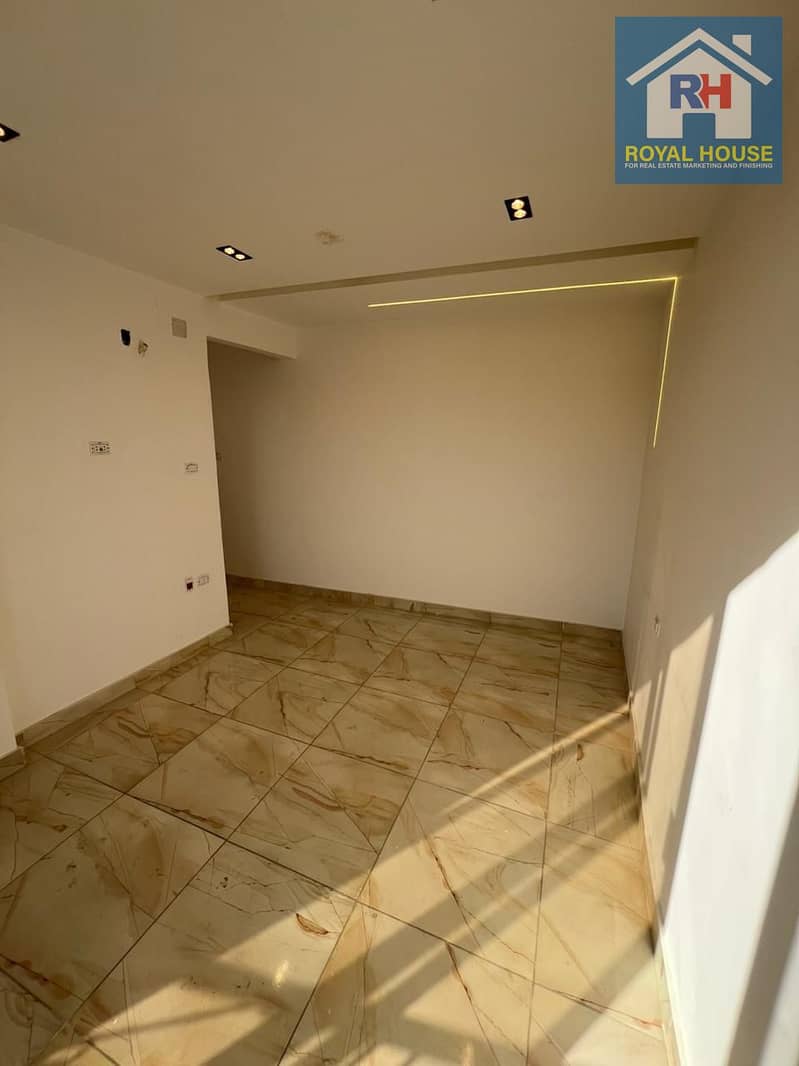 7 46c74d44-a182-4eb6-8a66-435d0b60f810. jpg