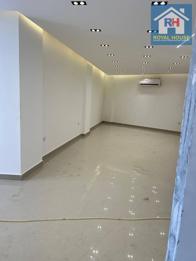 13 ae9c656f-df5b-4ebf-bda0-7de428803bcc. jpg