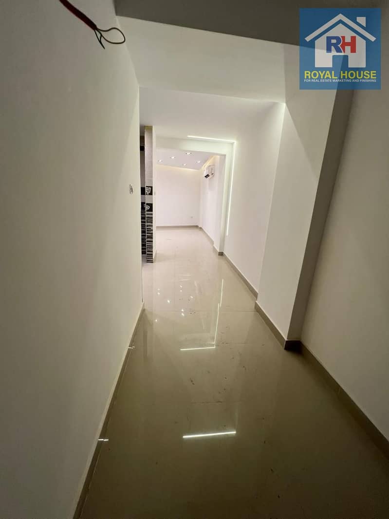 15 c4a93bf6-af77-46af-95db-06084940f561. jpg