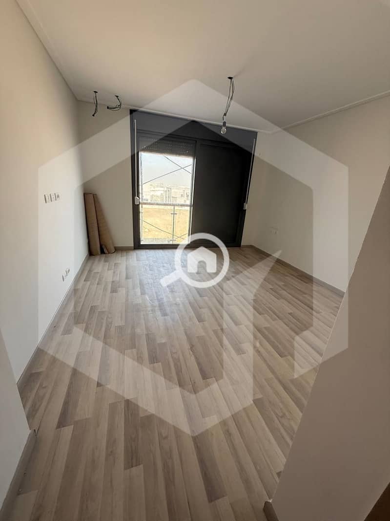 2 Kings Range New Giza 2. jpg