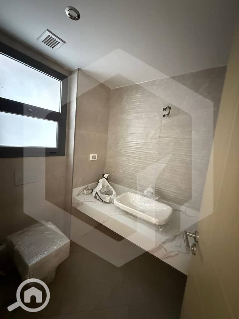 5 Kings Range New Giza 5. jpg