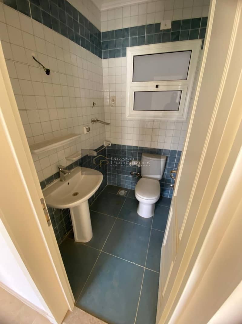 9 WhatsApp Image 2025-12-07 at 1.45. 50 PM. jpeg