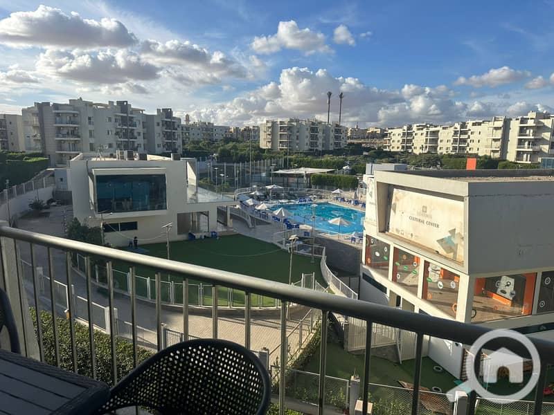 2 61e4f67b-dad6-490c-ab67-566421d76a89. jpg