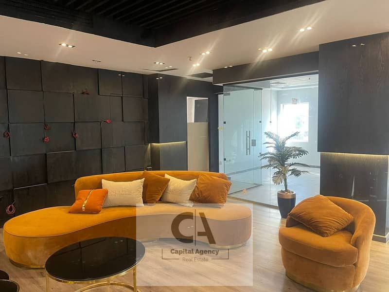 10 05368286-8fdb-4fb7-99a0-aa82b94a1a06. jpg