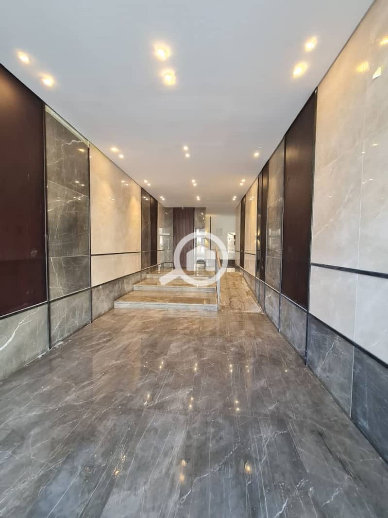 13 54cfb8c3-01e8-407a-ad5b-695196043a3c. jpg