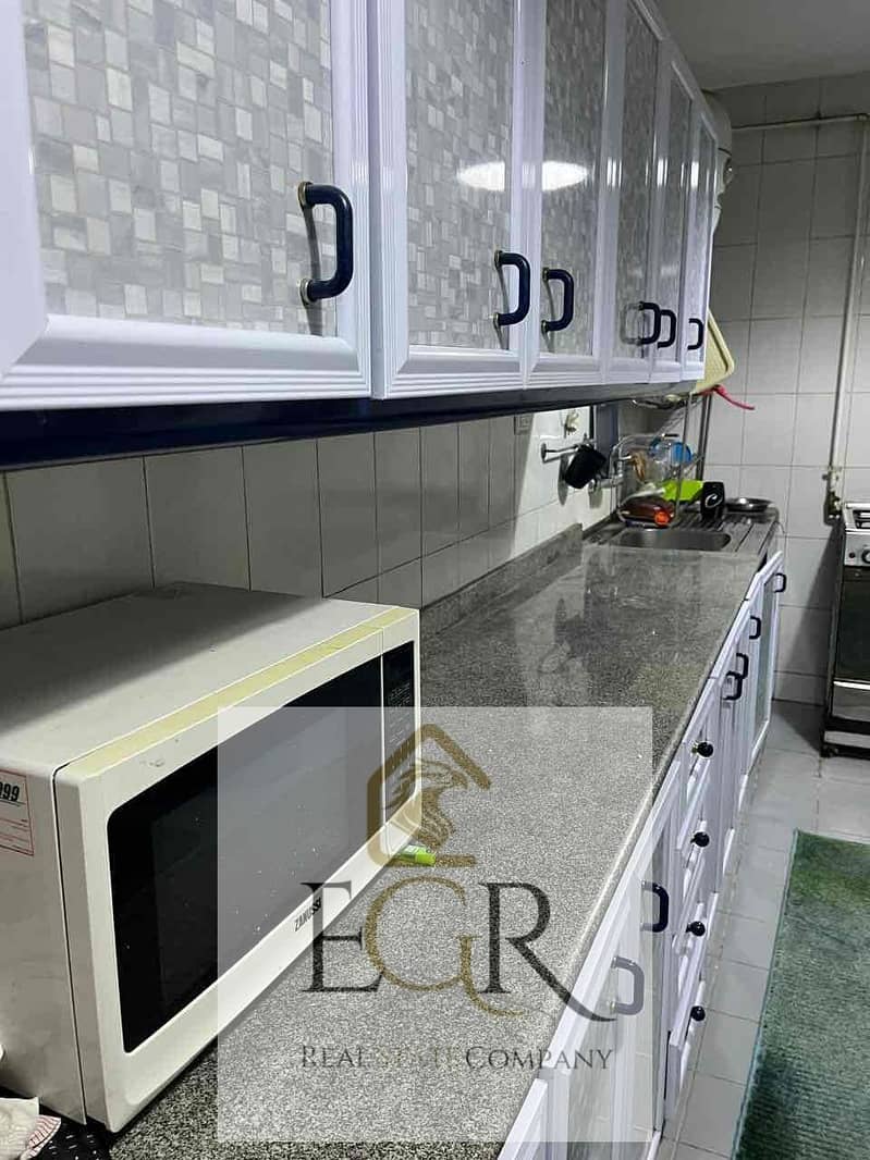 12 a3b85f74-c40a-4c14-8aab-069f06908098. jpg