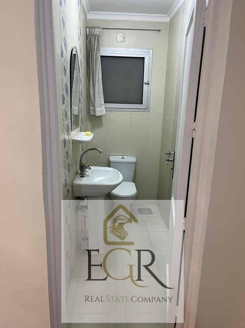 13 589f8466-fd1a-4849-a4f3-5a0b286eed56. jpg