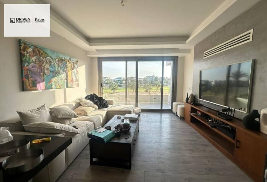 2 736e20a3-cc09-43c3-bca0-bc7f7301ba86. jpg