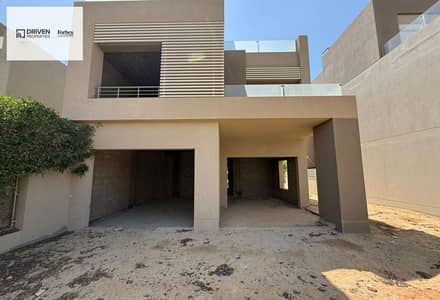 3 Bedroom Villa for Sale in 6th of October, Giza - 74c2a17f-cee2-4908-827b-54230927aacd. jpg