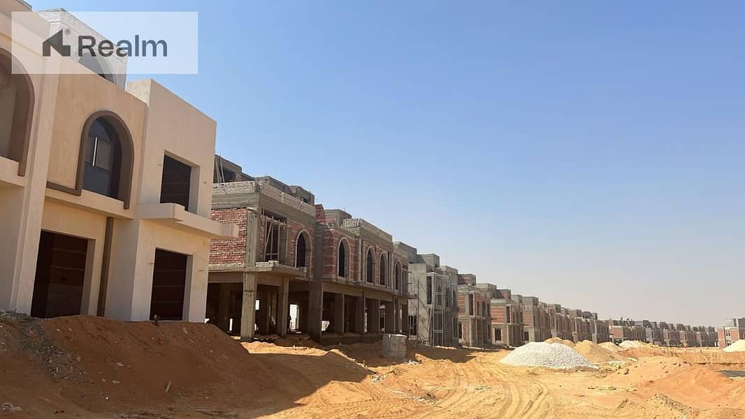 10 f7ad39e6-811a-46a3-a18c-1b4556b76509. jpg