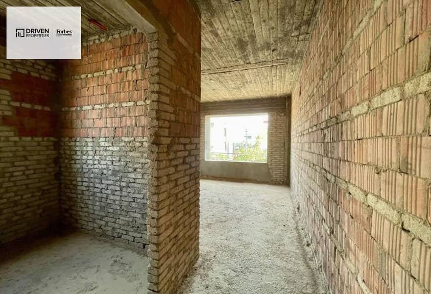 10 fdc47c88-12c6-48b6-90f5-c6768e487b5a. jpg