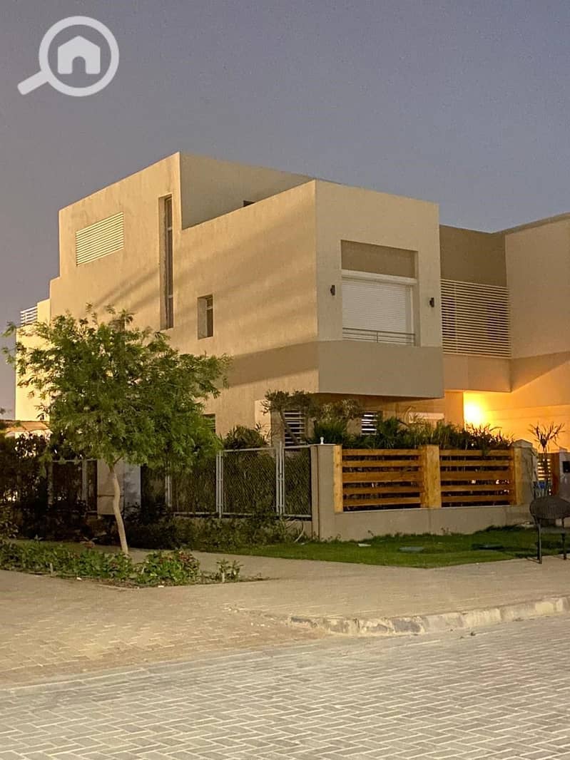 6 d62a7b95-a043-4fff-8fbd-30e5511ccb00. jpg