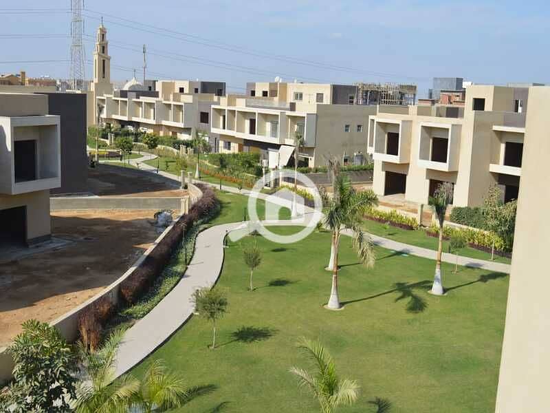 15 643d54dd-2f16-420e-b229-862c541910fe. jpg