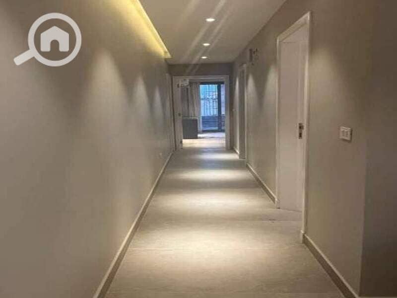 8 28229192-e7a4-4863-a799-16f89f02d63a. jpg