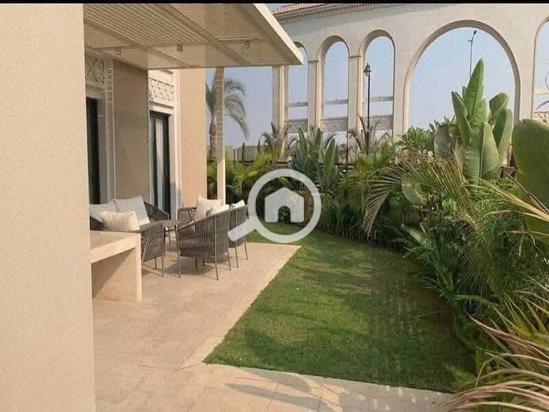 11 cb2eb354-ee63-484b-a028-4442de98d53a. jpg