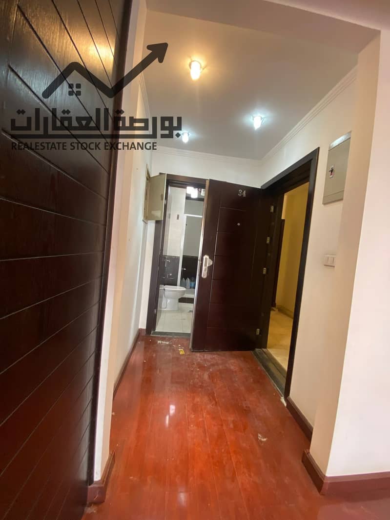 5 7fa50863-9e2d-4027-aa0c-2ed463f4a9be. jpg