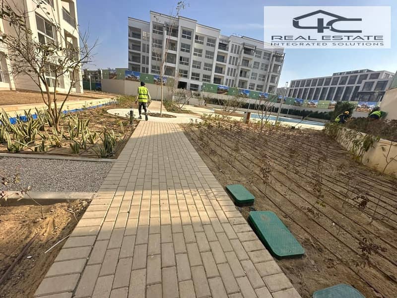 8 WhatsApp Image 2025-01-17 at 5.39. 41 PM (3). jpeg