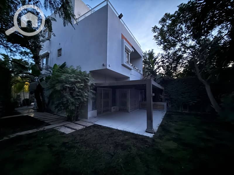 2 3a0a8fcb-d4b9-48e6-86df-fa01083cc283. jpg