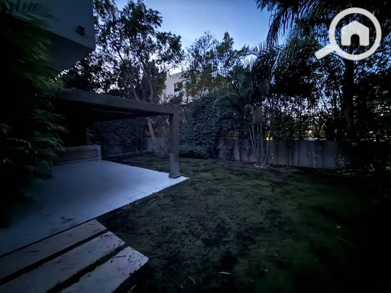 17 84c83eae-e50b-4eec-ab6c-0b37a169a98b. jpg