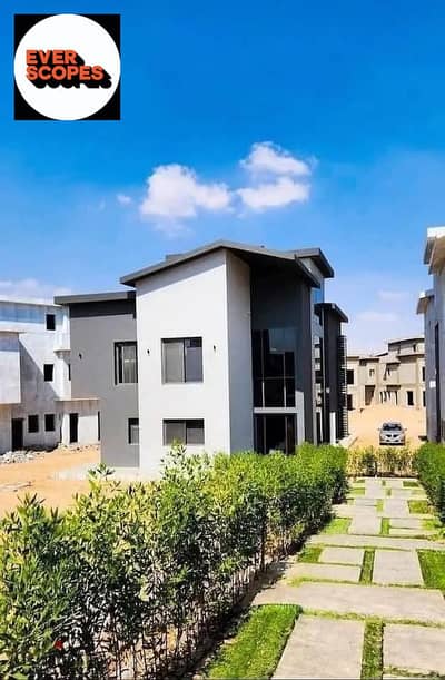 4 Bedroom Villa for Sale in Sheikh Zayed, Giza - WhatsApp Image 2025-11-04 at 13.30. 34. jpeg