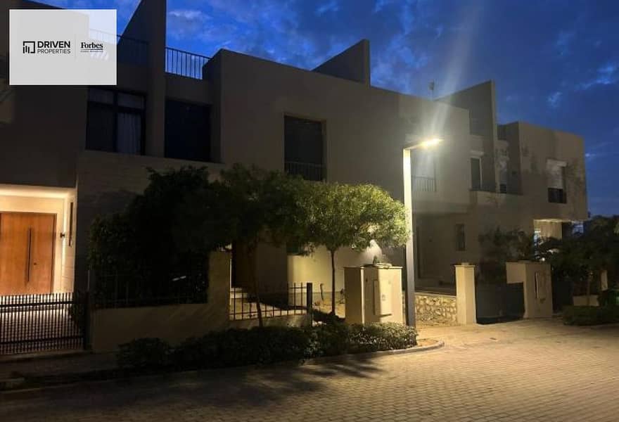 5 f9f4ad45-7ed4-4fe8-a325-9e6d900e2bb5. jpg