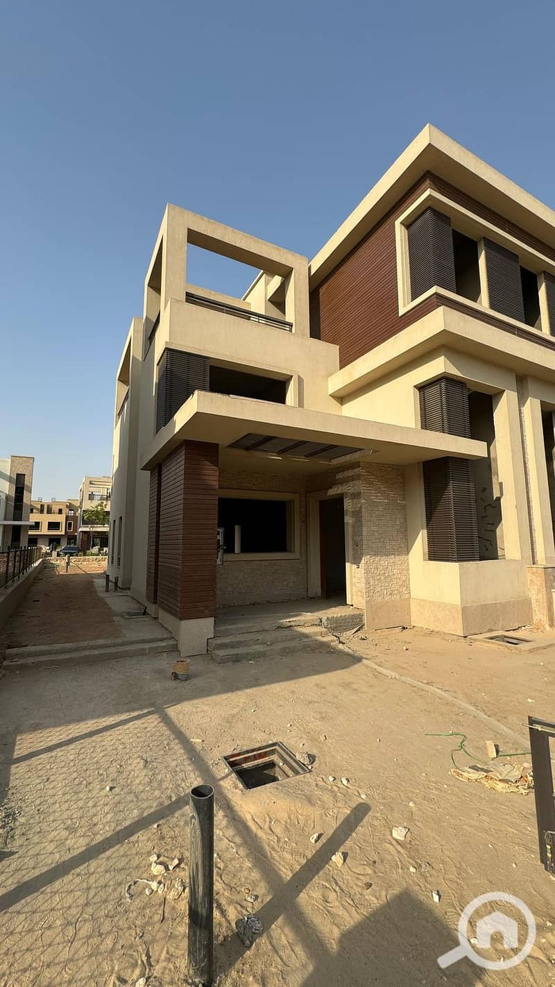 10 929ed69a-7c5a-44a5-b8c6-ba709c14abcc. jpeg