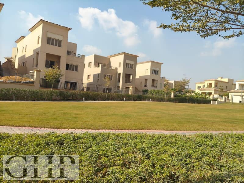 8 d2ca504c-46f0-4dc0-8664-e414bc199d74. jpg