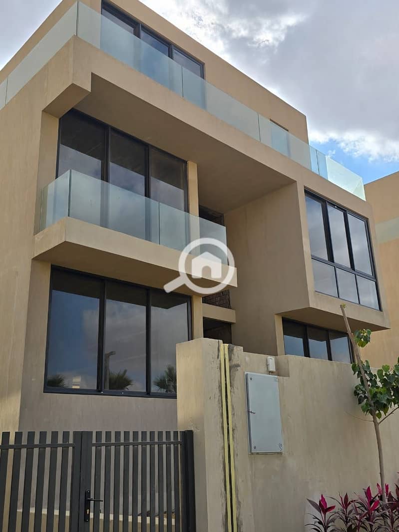 2 WhatsApp Image 2025-12-30 at 1.03. 44 PM (1). jpeg