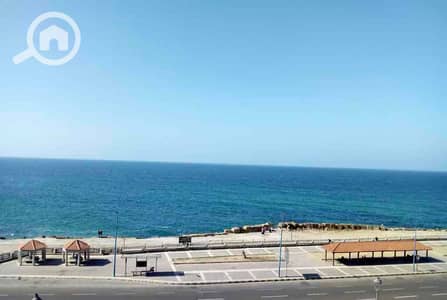 فلیٹ 4 غرف نوم للايجار في سابا باشا، الإسكندرية - IMG_5472. jpg