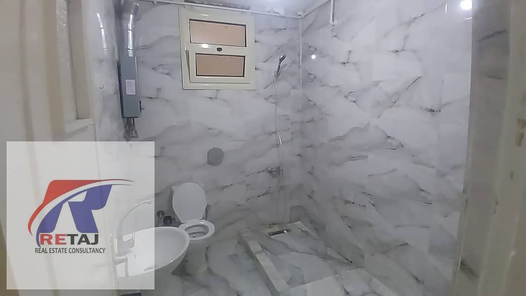 4 3bd8deb5-f424-48a3-b751-47957ebfe552. jpg