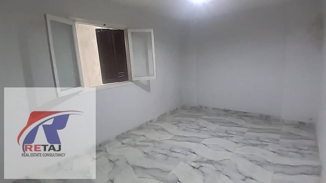 7 d9c2c395-f646-4a47-8a60-86dc9cd50790. jpg