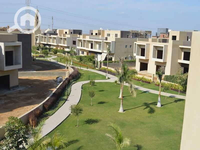 8 643d54dd-2f16-420e-b229-862c541910fe. jpg