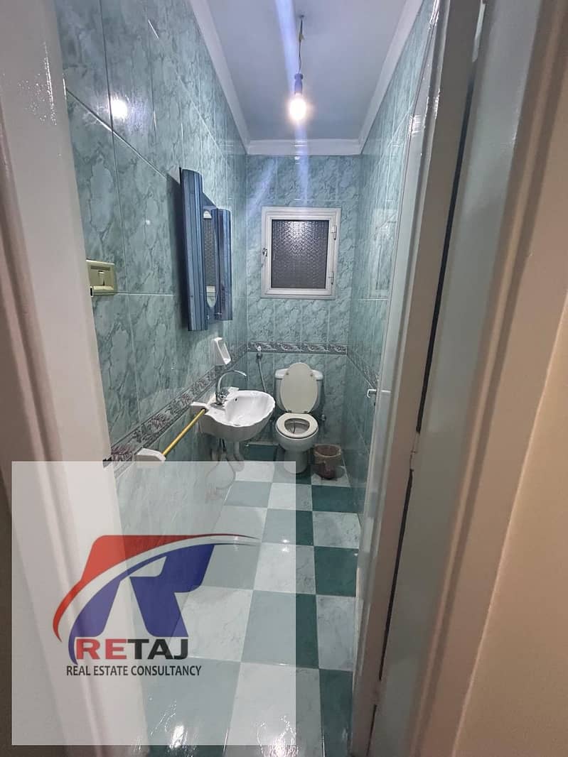 8 e665f720-2535-4aa4-b37a-ee5f0e49ea1c. jpg