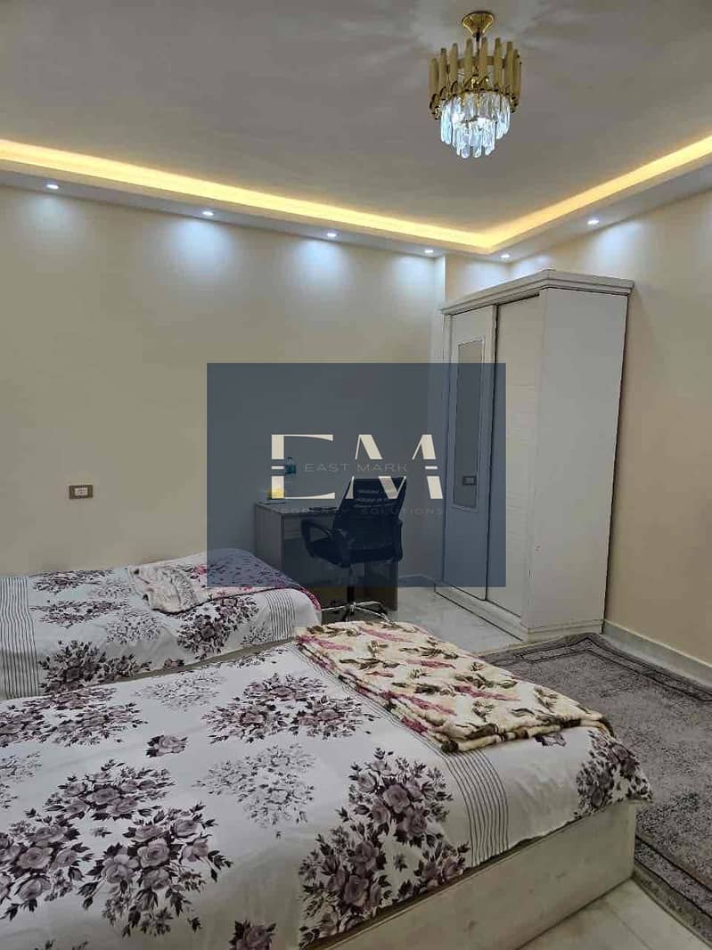 12 6b7618d5-9c22-47e5-9337-45578890eded. jpg