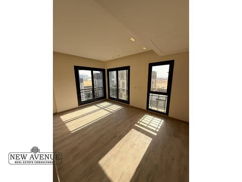 2 WhatsApp Image 2026-01-25 at 12.32. 49 PM (1). jpg