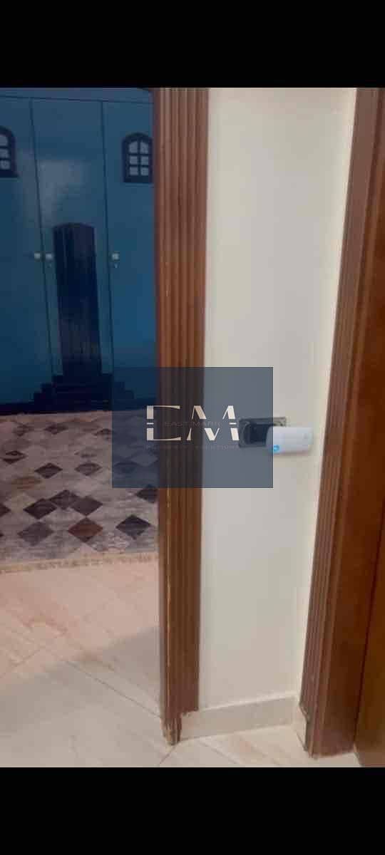 8 98801c79-d2e5-4fa7-98c5-d65acb54fc47. jpg