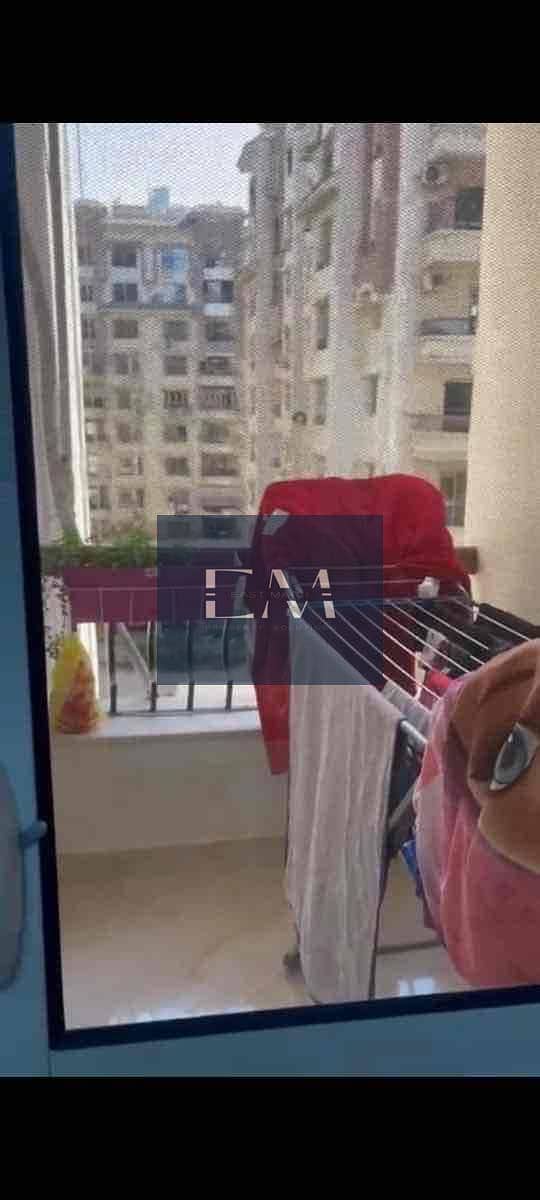 9 ea68478f-debd-4d8e-8696-8aa9a9bf7740. jpg