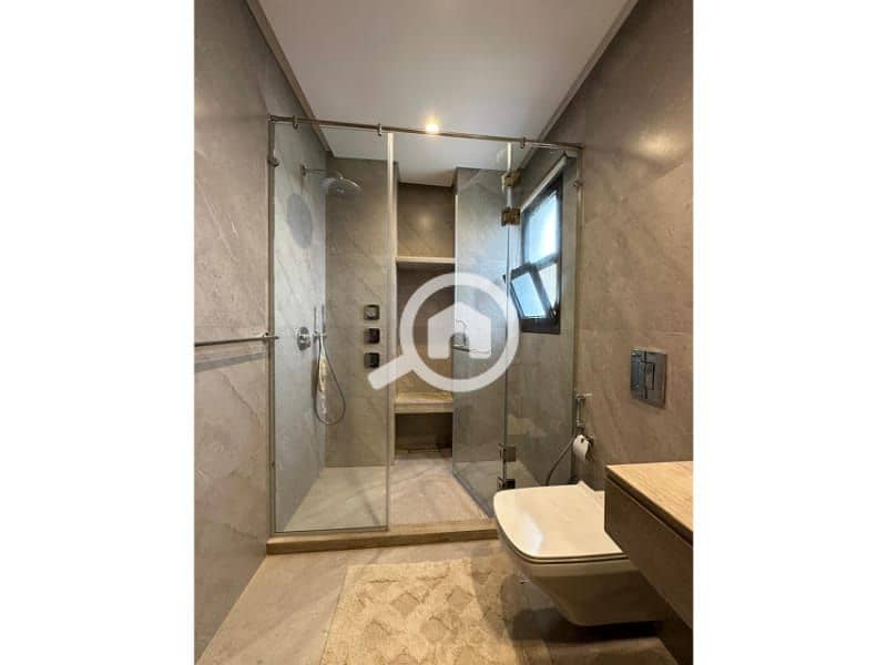 12 9141345b-cf7c-4271-b89a-078d94241a0c. jpg