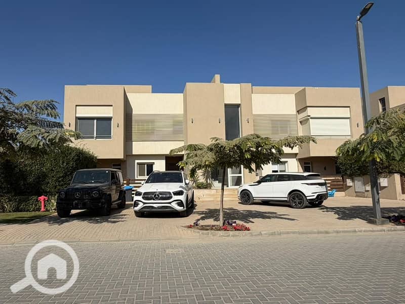 10 993ca623-3fda-4e01-9a93-8fe38eff6aeb. jpeg