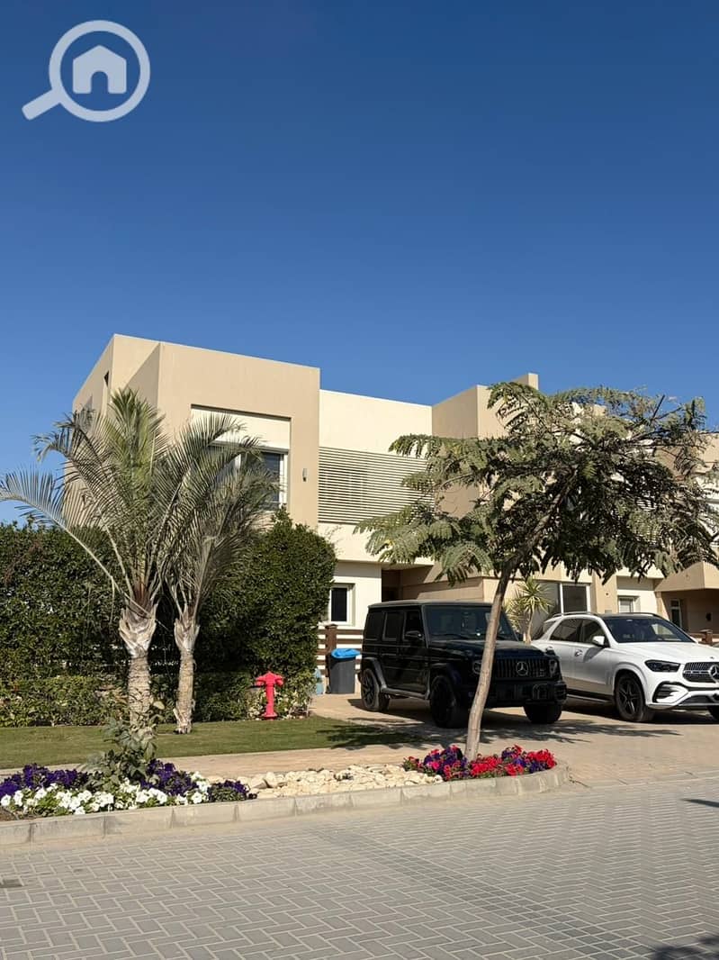 14 a2d9c2c2-6712-4e61-ae3d-b5814f168fcd. jpeg