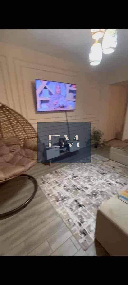 4 bb14821b-a32f-413b-af05-b6626e937ac8. jpg