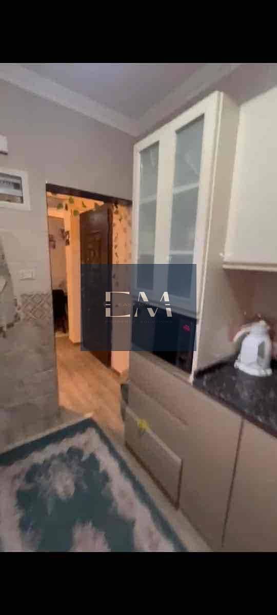 12 6b6a0fc9-0327-4cdf-9886-f4509fe47574. jpg