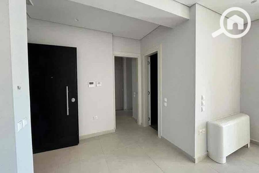 9 40a620b9-0f91-48aa-915b-1a0600f3f458. jpg