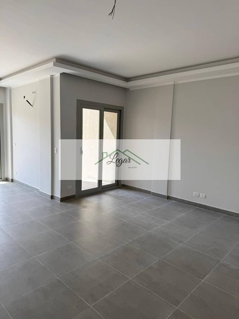 2 f3cfa7f9-b1da-4fc3-924f-a8e9d39d351a. jpg