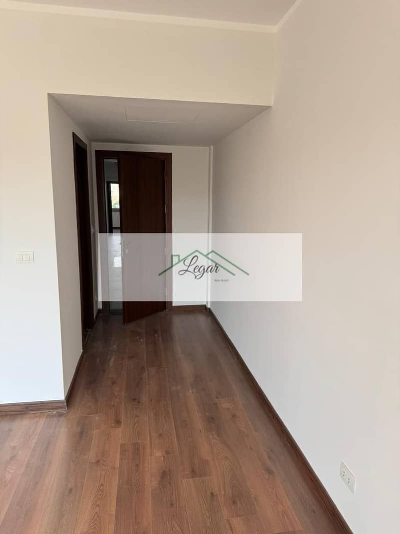 3 80886a07-4710-4f12-964f-f26574ba03dd. jpg