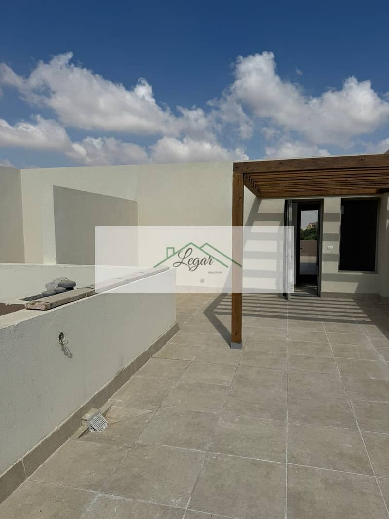 7 cf63060f-d0fa-43cd-a2f6-c38501990316. jpg