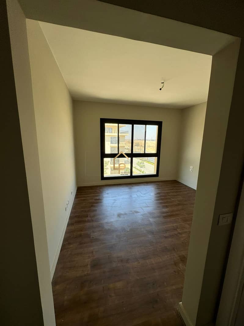 4 WhatsApp Image 2026-01-25 at 11.47. 13 AM. jpeg