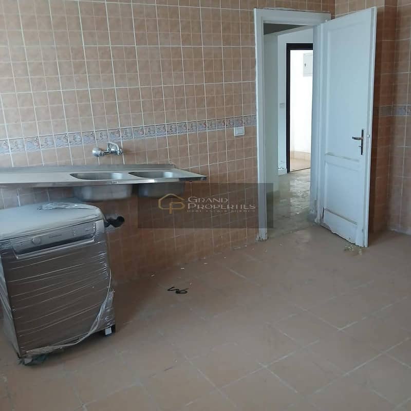 5 WhatsApp Image 2026-01-25 at 4.57. 34 PM. jpeg