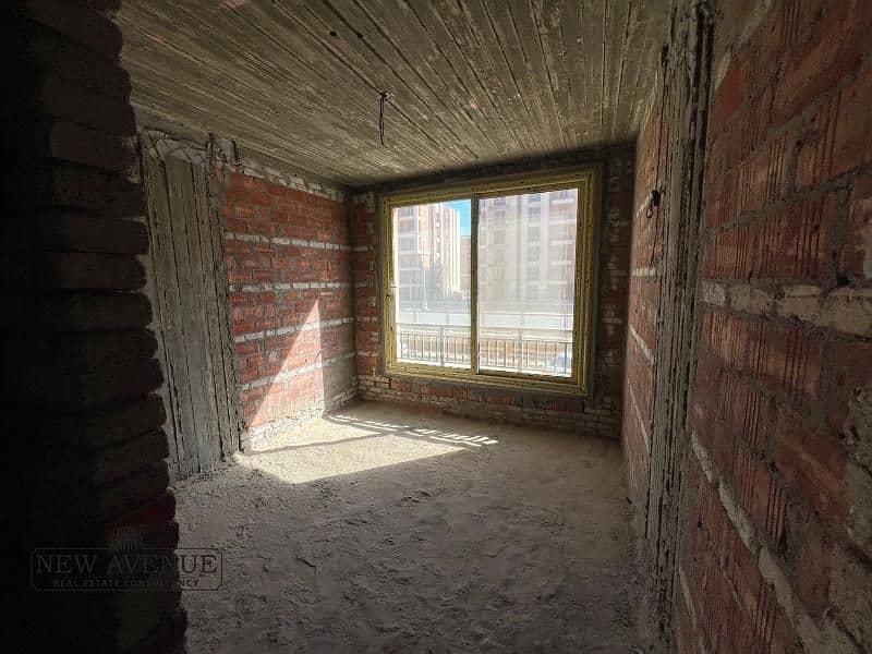 8 WhatsApp Image 2026-01-25 at 12.48. 55 PM. jpg