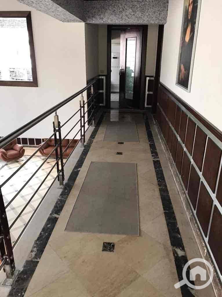 9 b6d39144-e77f-4550-85f7-f934b61e6b1c. jpg